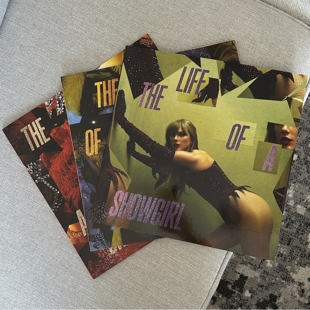 Taylor Swift - The Life of a Showgirl - Vinyl Bundle